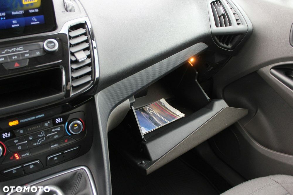 Ford Tourneo Connect - 28