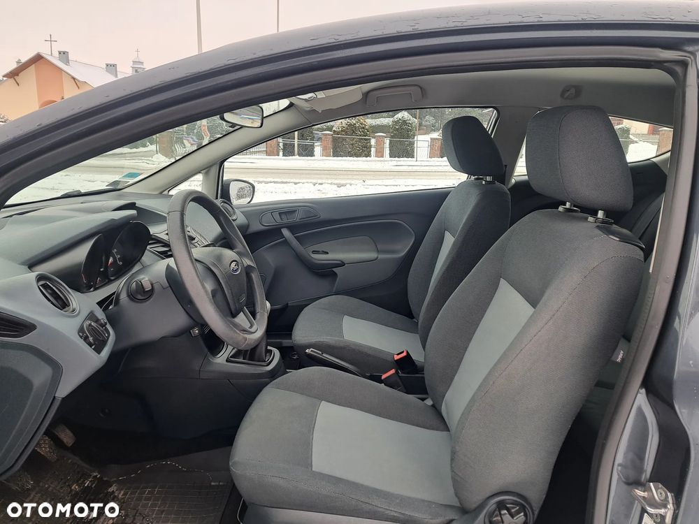 Ford Fiesta 1.25 Trend Edition - 33