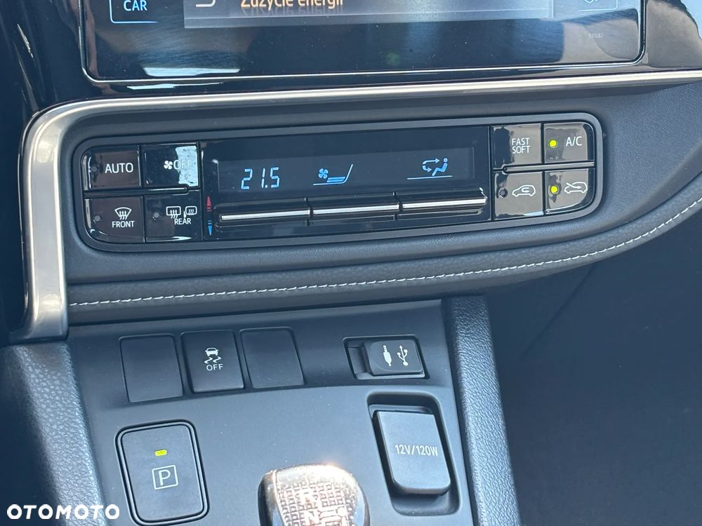 Toyota Auris 1.8 HSD Prestige - 21