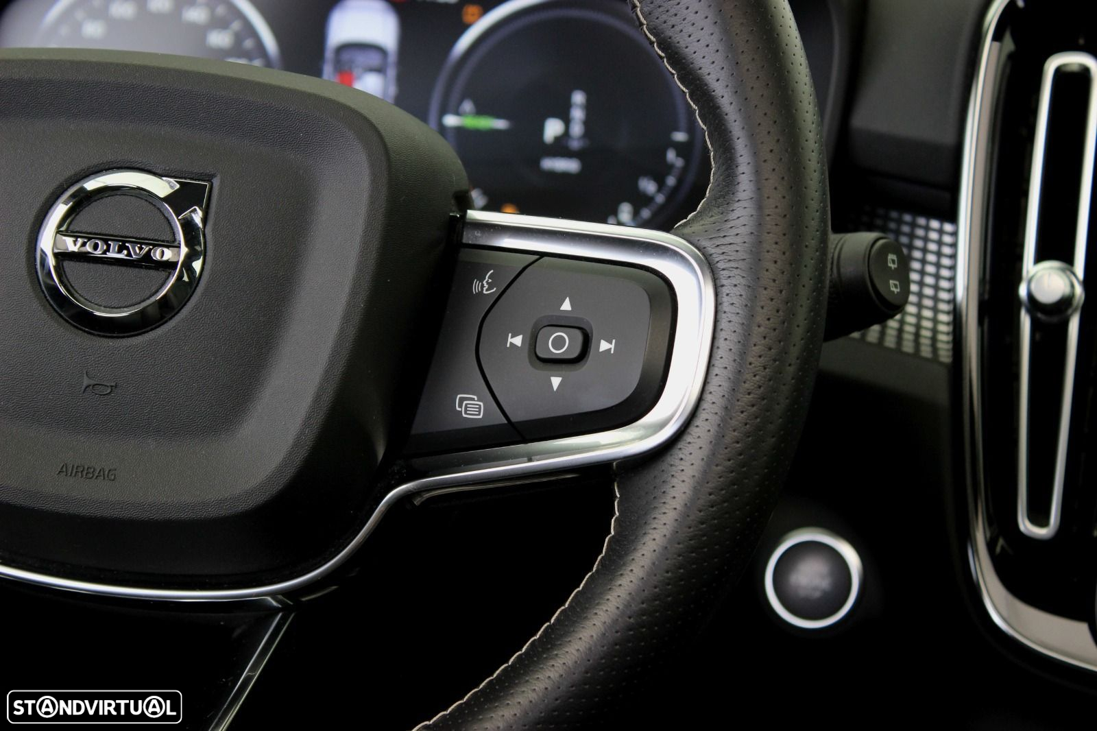 Volvo XC 40 1.5 T5 PHEV R-Design - 22