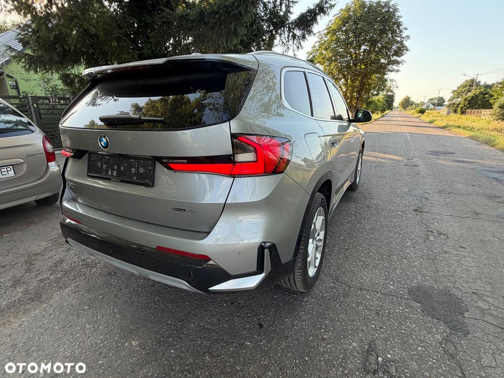 BMW X1 sDrive18i xLine - 5