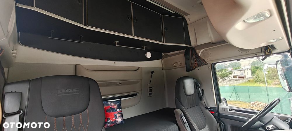 DAF XF 530 Low Deck - 17