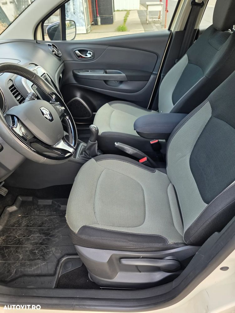Renault Captur (ENERGY) TCe 90 INTENS - 22