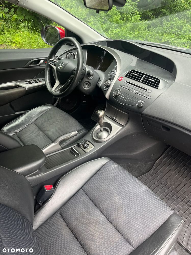 Honda Civic 1.8 Comfort - 25