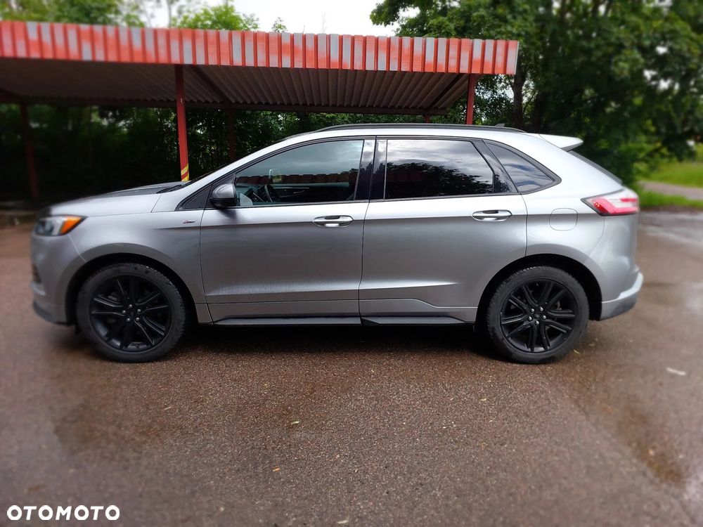 Ford Edge - 4