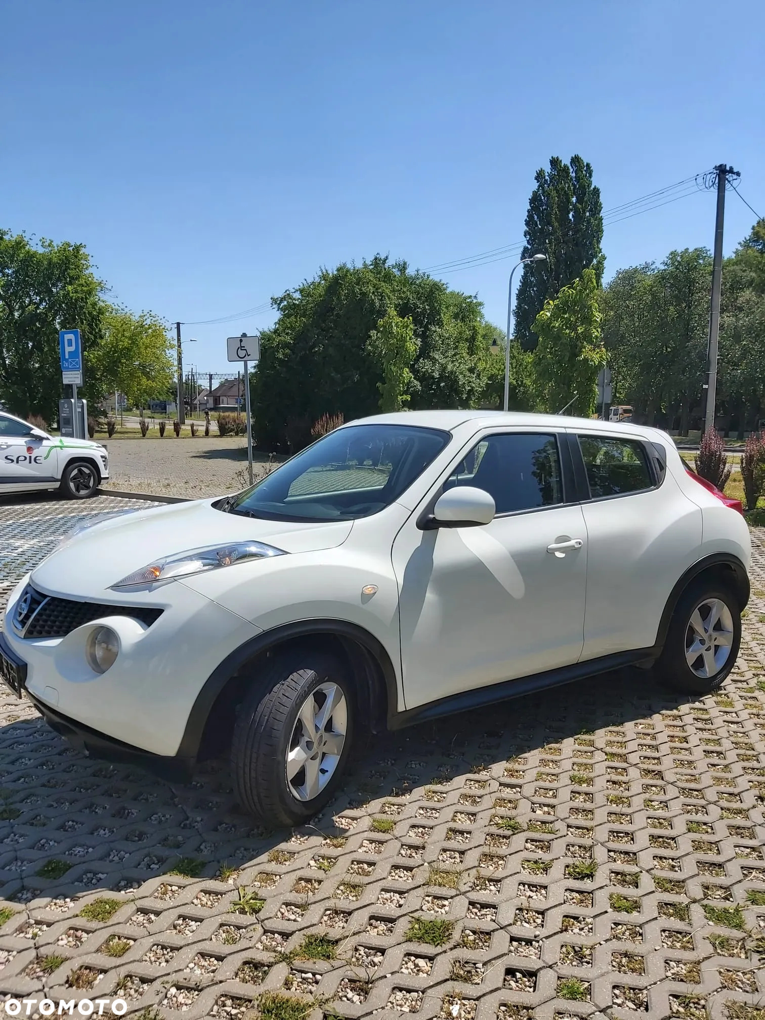 Nissan Juke 1.6 Visia Plus - 17