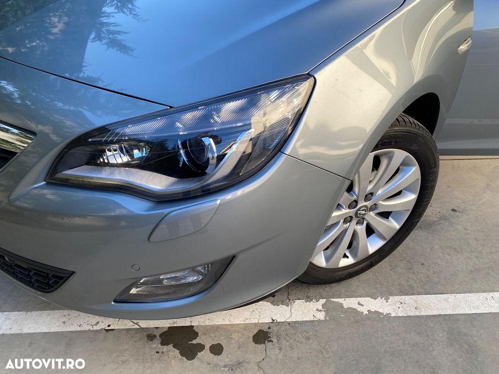 Opel Astra 1.4 Turbo ECOTEC Cosmo Aut. - 28