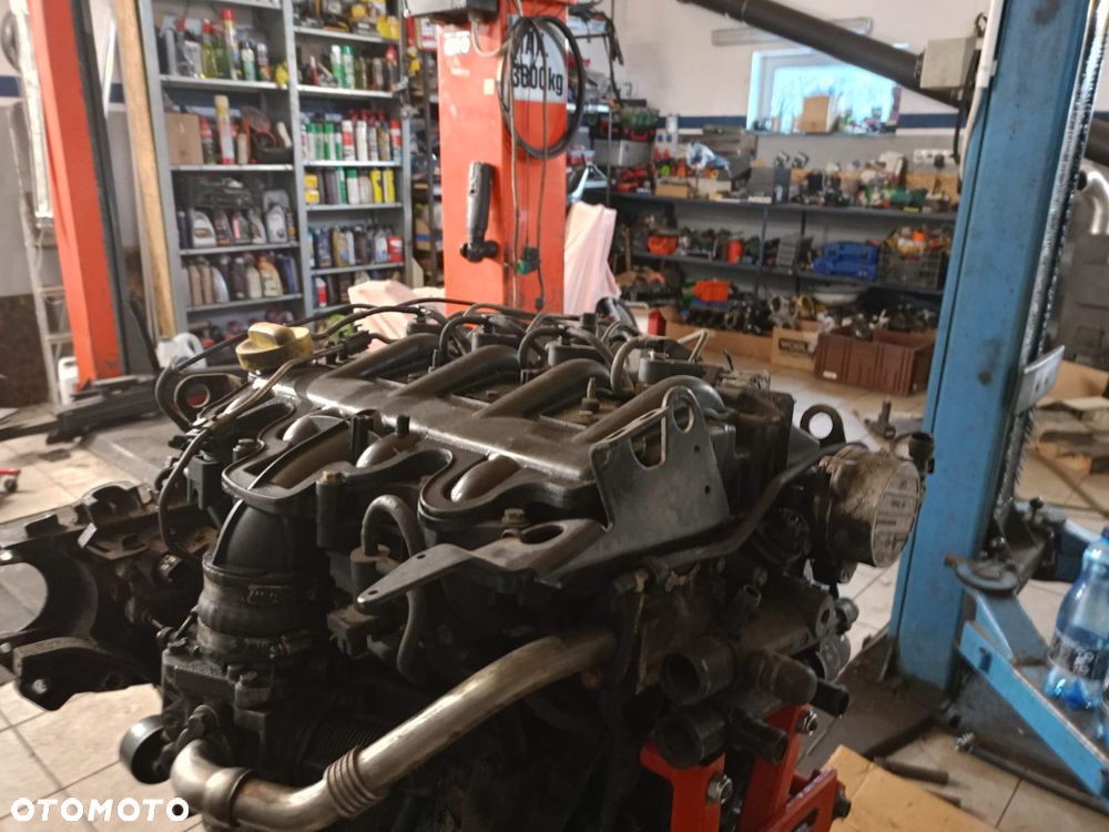SILNIK 2,5 DCI RENAULT TRAFIC, VIVARO - 1