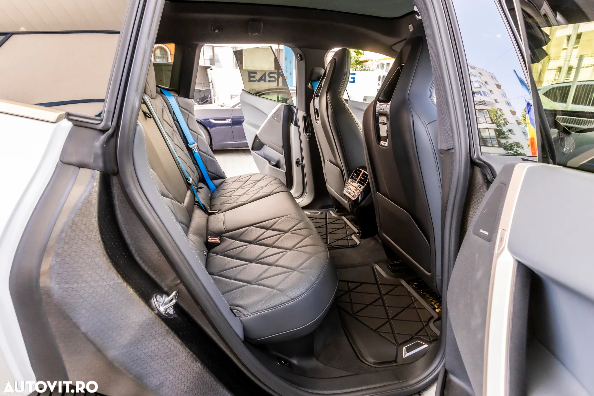BMW iX xDrive40 - 6