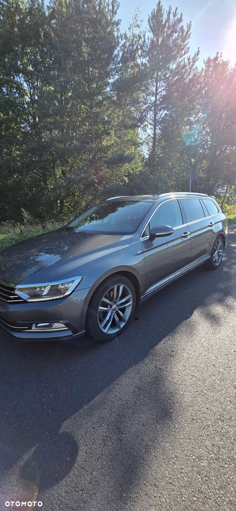 Volkswagen Passat 2.0 TDI SCR DSG Comfortline - 2