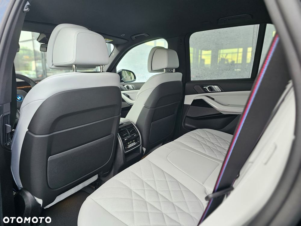 BMW X5 xDrive50e - 35