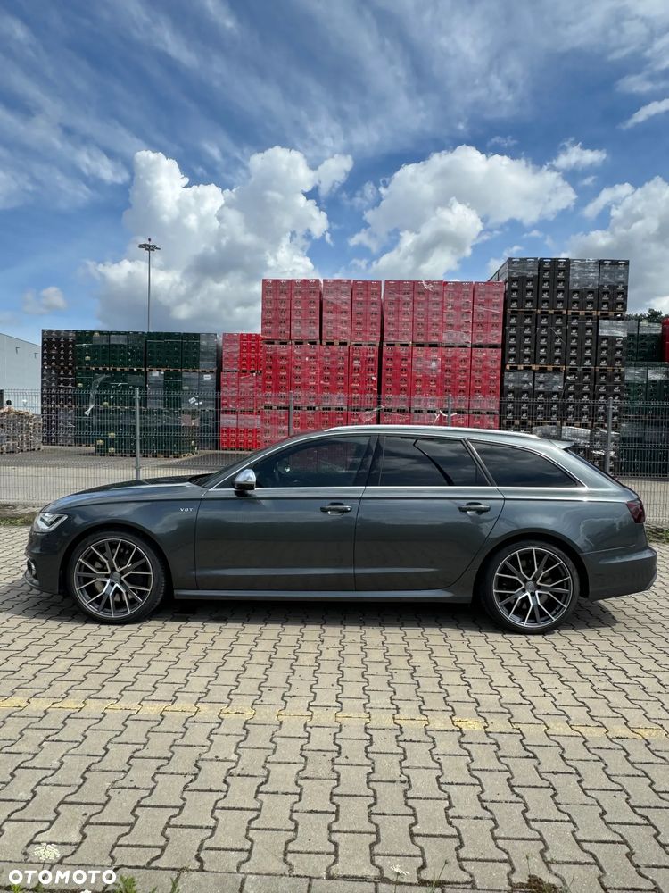 Audi S6 Limousine - 10