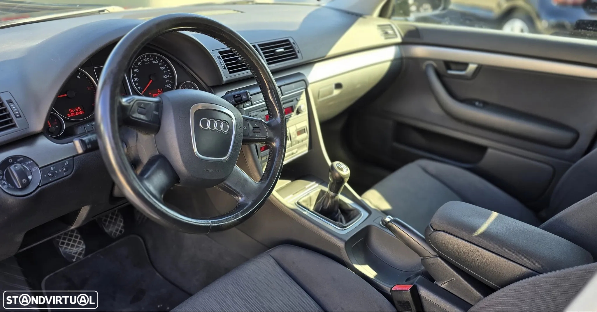 Audi A4 2.0 TDI S-line - 7