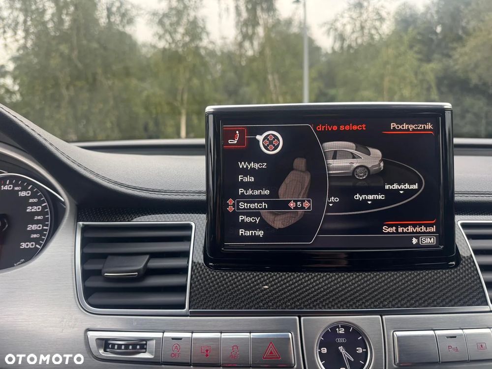 Audi A8 4.2 TDI Quattro - 15