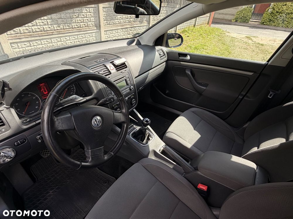 Volkswagen Golf - 12
