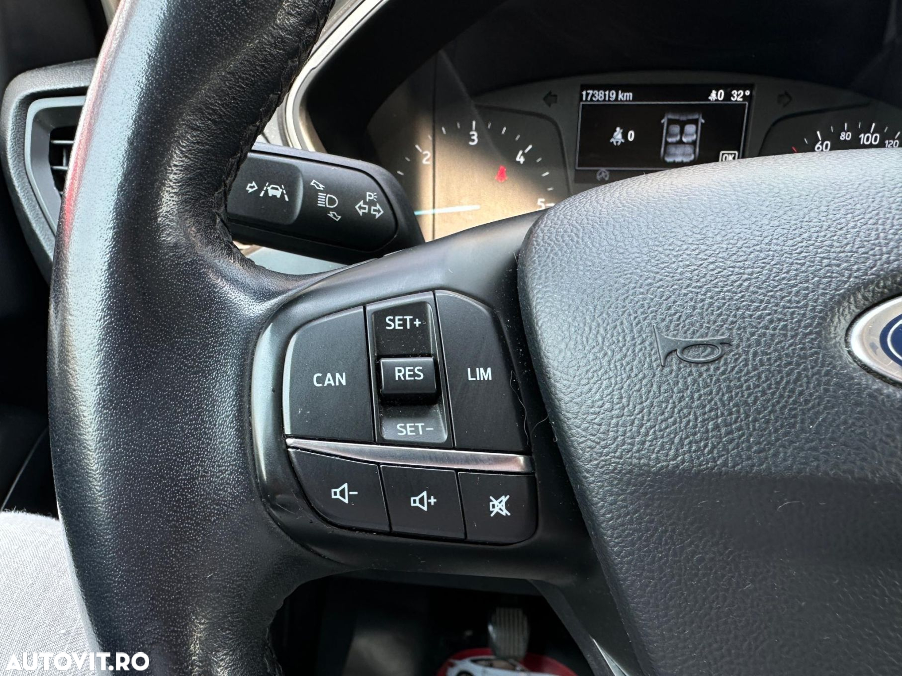 Ford Focus - 14