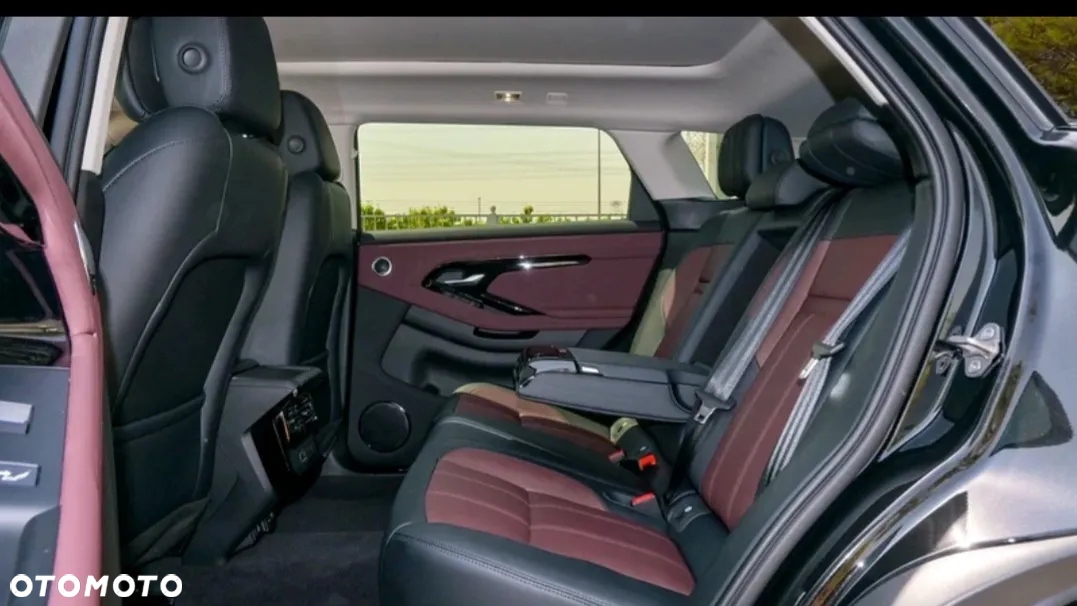 Land Rover Range Rover Evoque P250 Dynamic HSE - 20