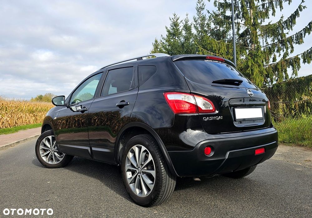 Nissan Qashqai 2012 photo 4