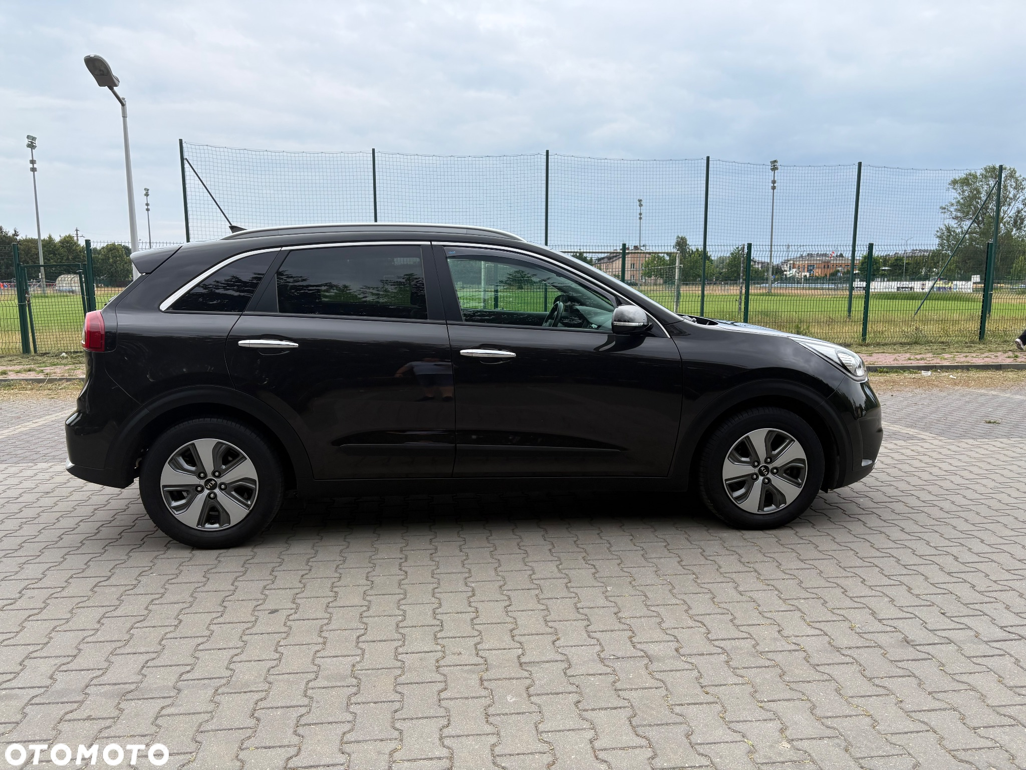Kia Niro 1.6 GDI 2WD Edition 7 - 17