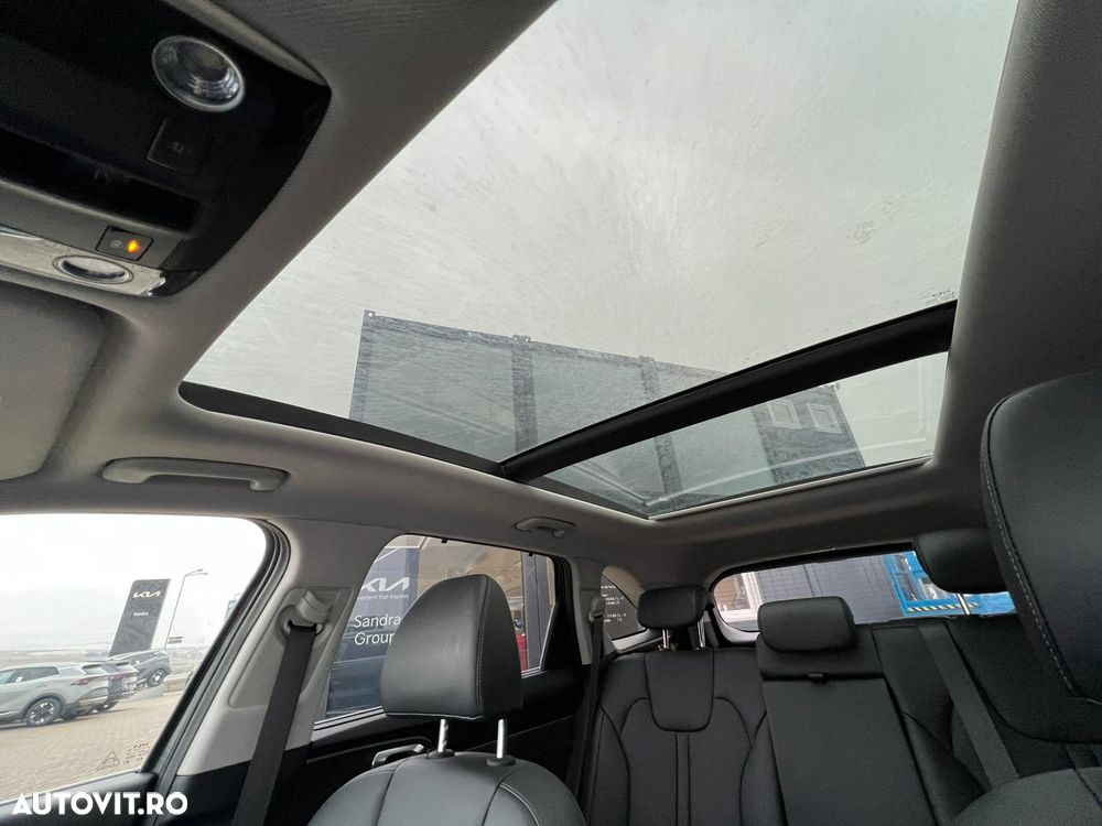 Kia Sorento 1.6 T-GDI HEV 6AT 4x4 5P Premium+ - 10