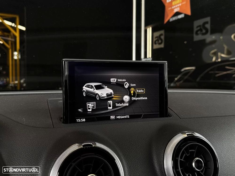 Audi A3 Sportback 1.6 TDI S-line - 33