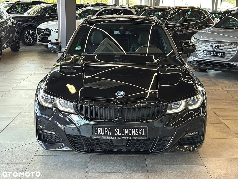 BMW Seria 3 330e xDrive M Sport sport - 13
