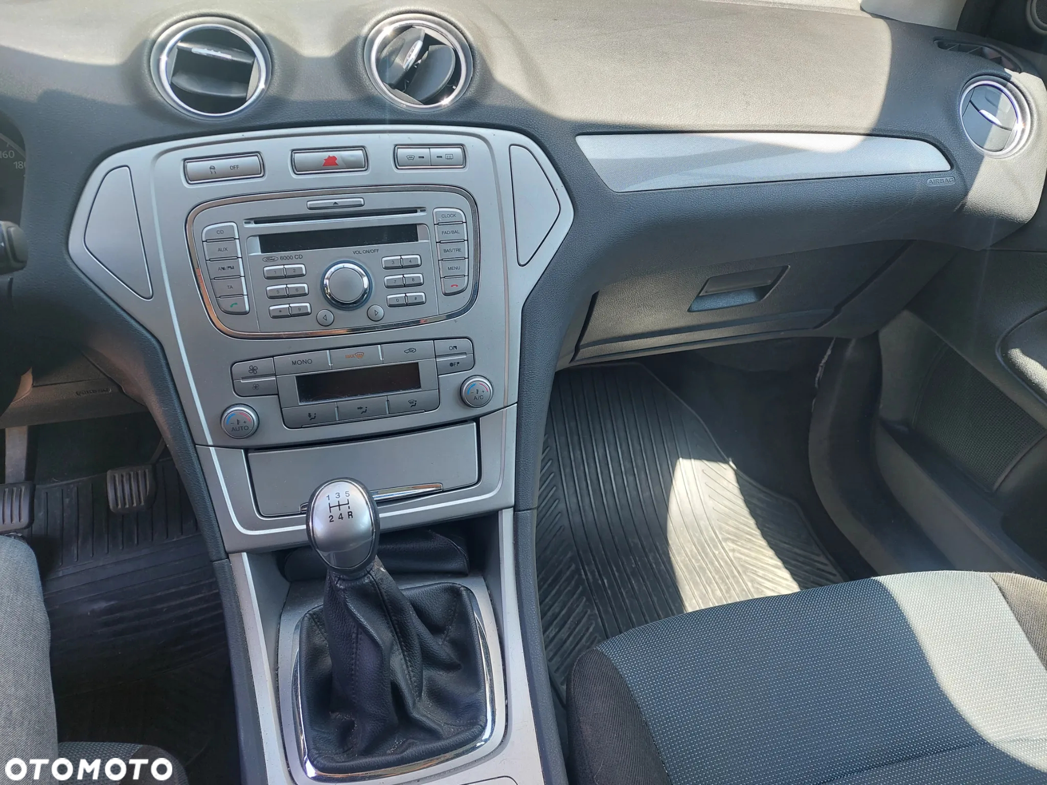 Ford Mondeo - 6