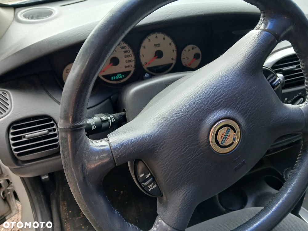 chrysler neon fotel fotele kanapa deska kokpit podsufitka boczek boczki klamka podłokietnik licznik - 4