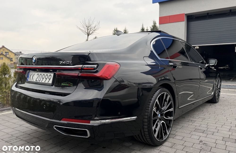 BMW Seria 7 740Li - 14