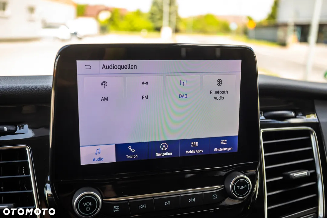 Ford Tourneo Custom 320 L2H1 VA Autm Titanium - 33