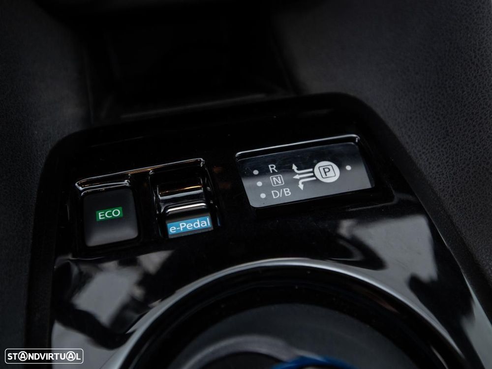 Nissan Leaf Acenta - 18
