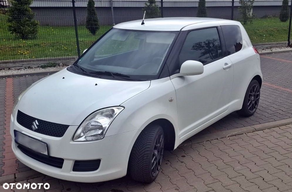 Suzuki Swift 1.3 Classic - 4