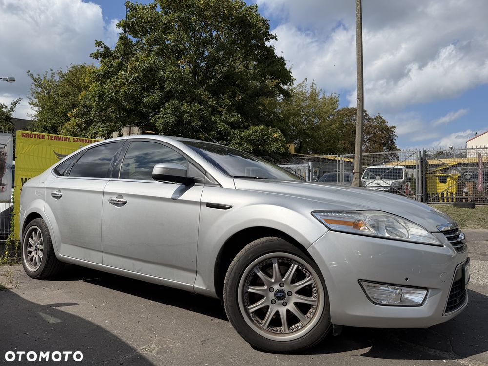 Ford Mondeo 2.0 TDCi Ghia - 17