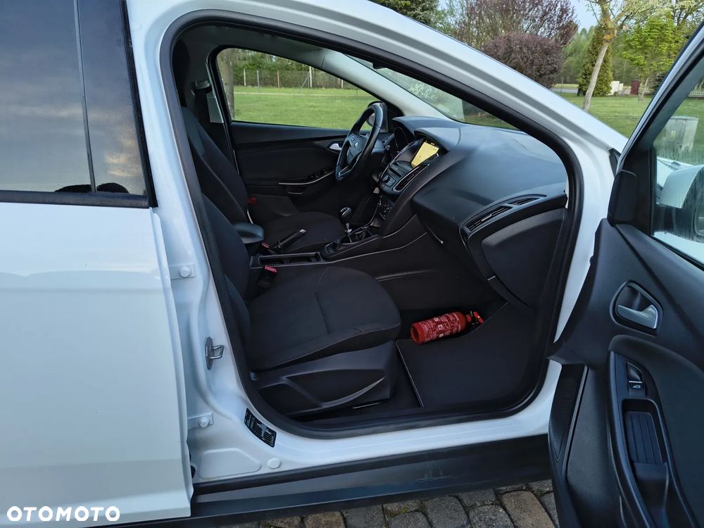 Ford Focus 1.5 TDCi ECOnetic 88g Start-Stopp-System Business - 23