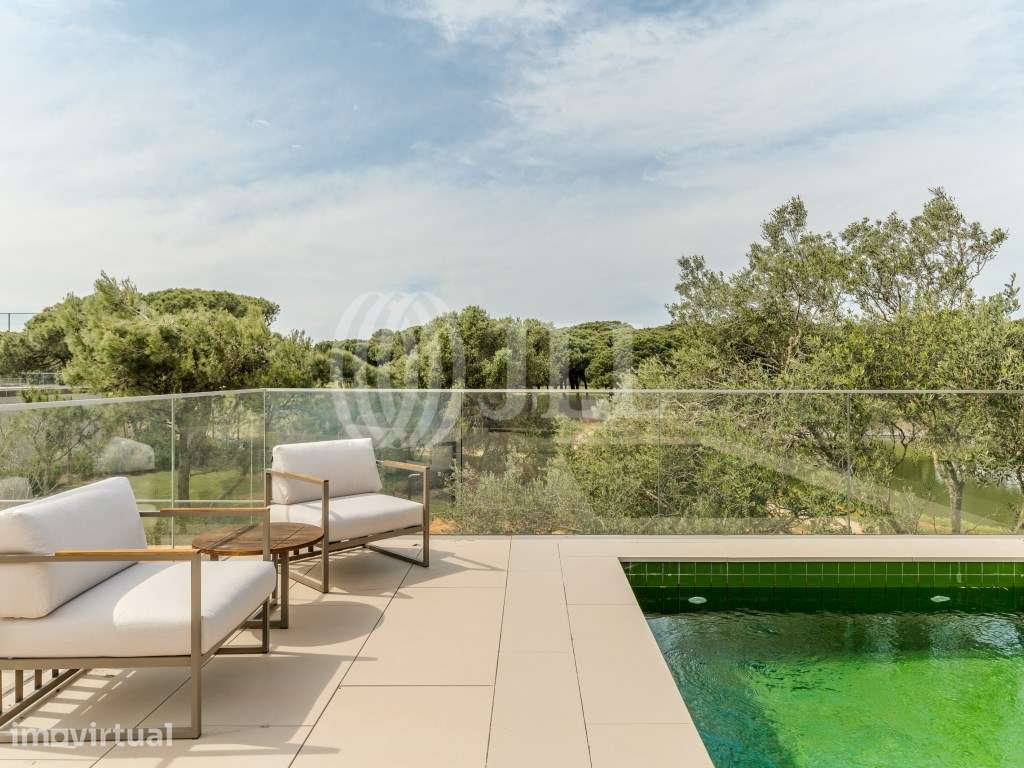 Moradia T3 com piscina no resort Marinha Prime, Cascais - Grande imagem: 2/40