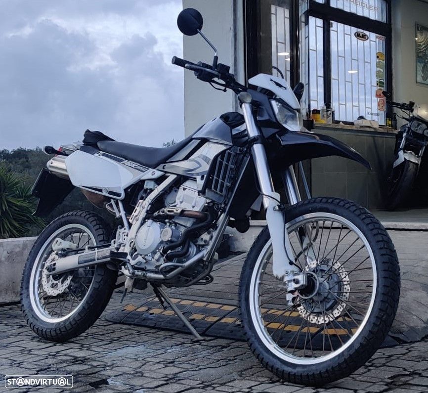 Kawasaki KLX 250 (Carta A2) - 5