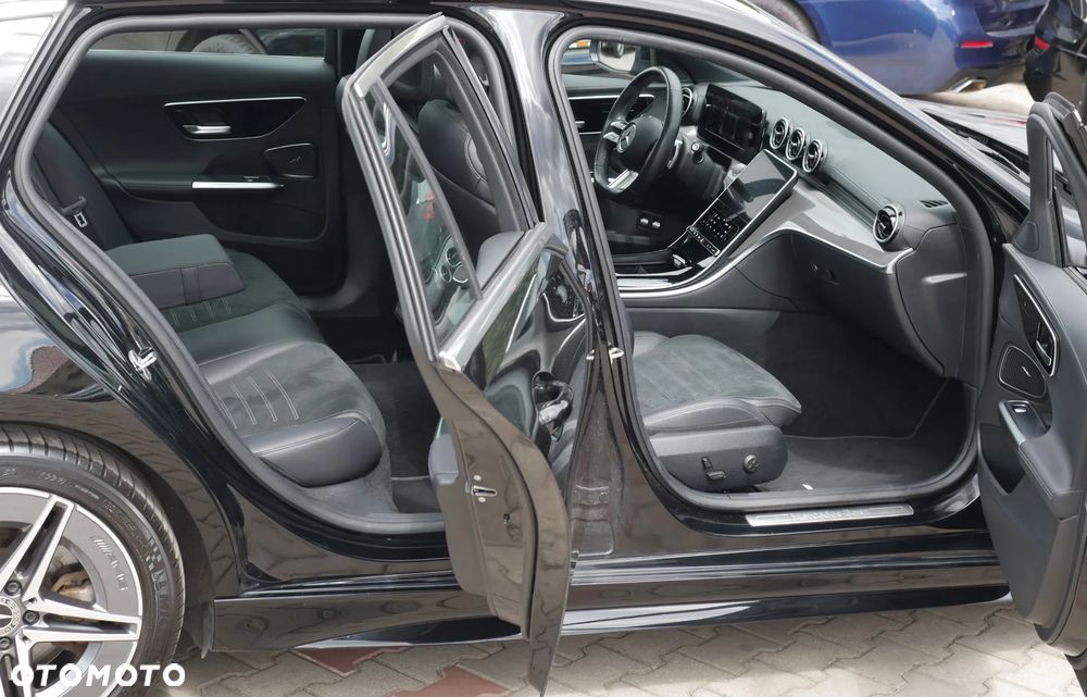 Mercedes-Benz Klasa C 300 e 9G-TRONIC AMG Line - 22