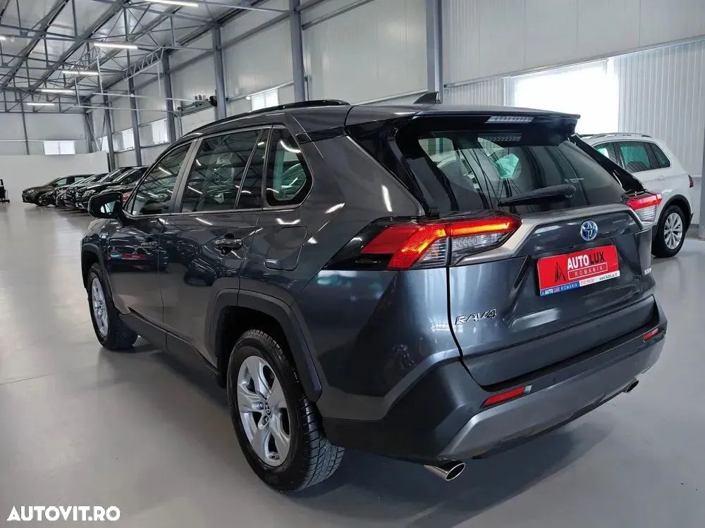 Toyota RAV4 2.5 Hybrid VVT-iE 4x2 Dynamic - 4