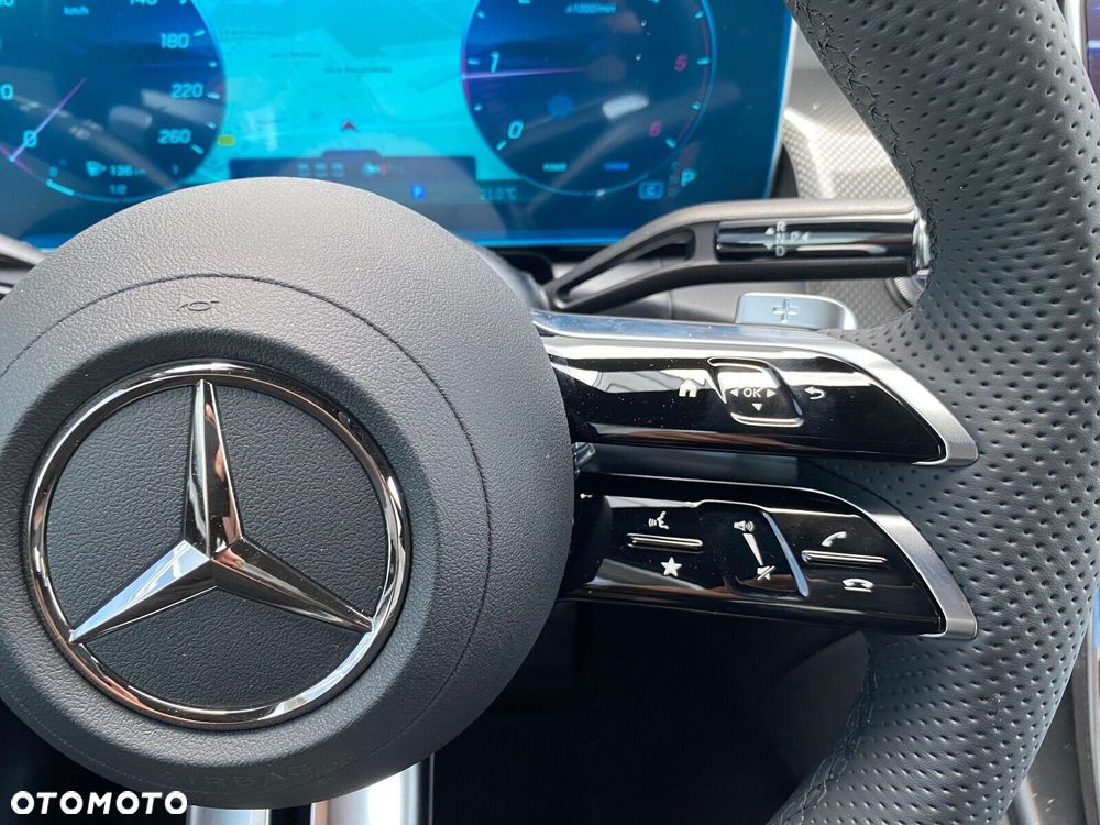 Mercedes-Benz GLC - 14