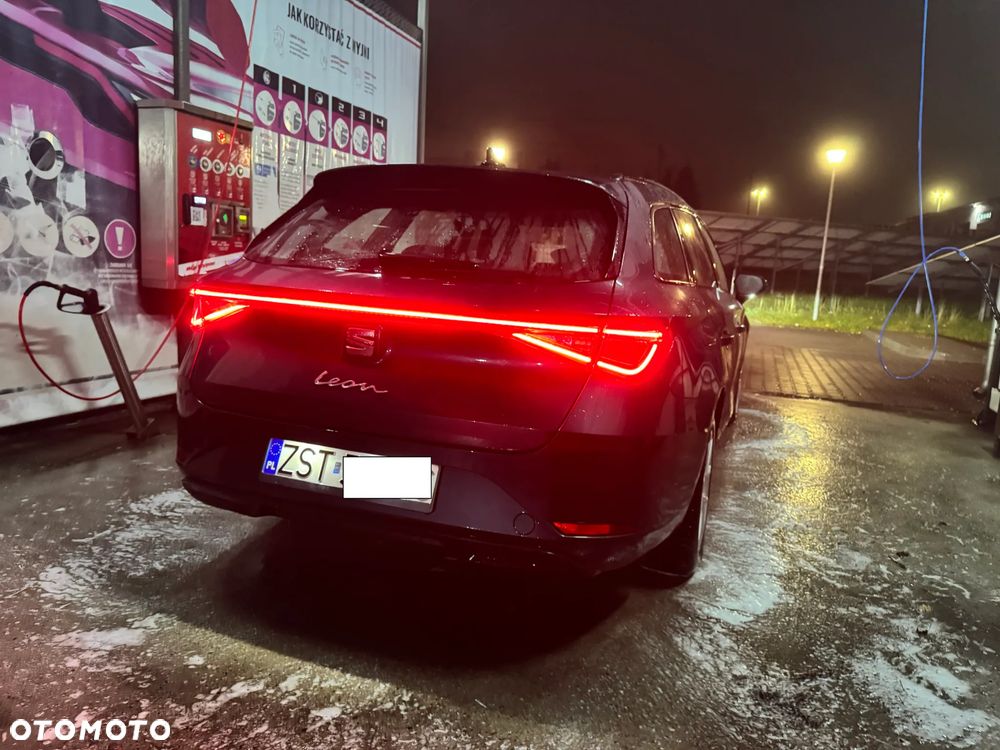Seat Leon 2021 photo 2