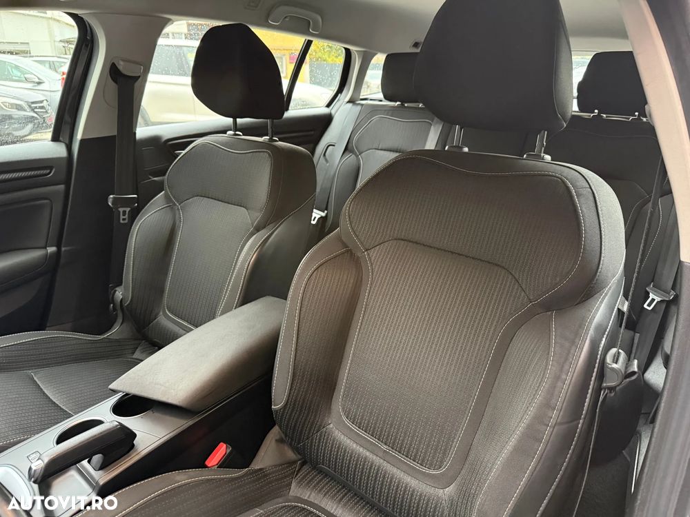 Renault Megane 1.5 dCI EDC Intens - 7