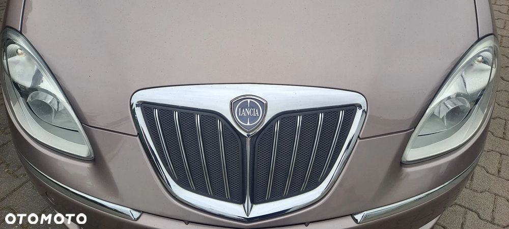 Lancia Musa 1.4 16v Automatik Platino Plus - 25