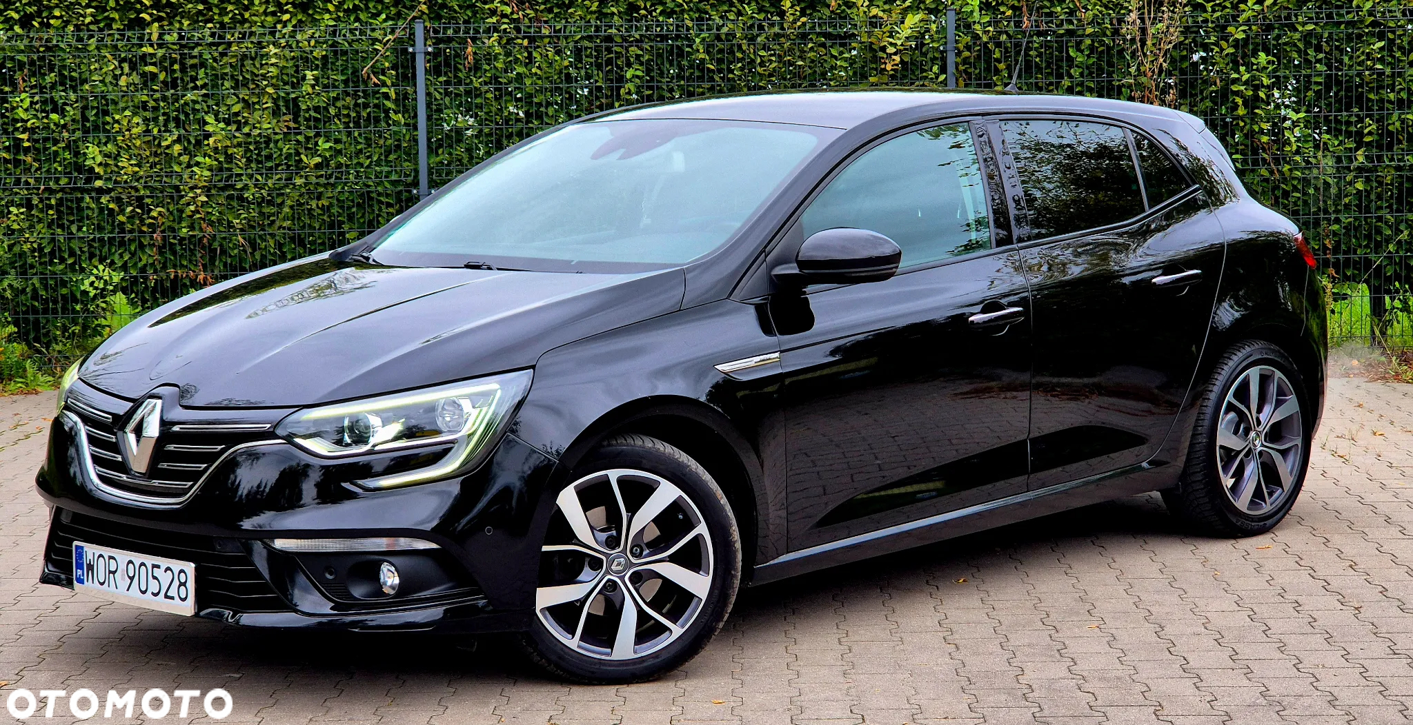 Renault Megane ENERGY TCe 130 Start & Stop Bose Edition - 2