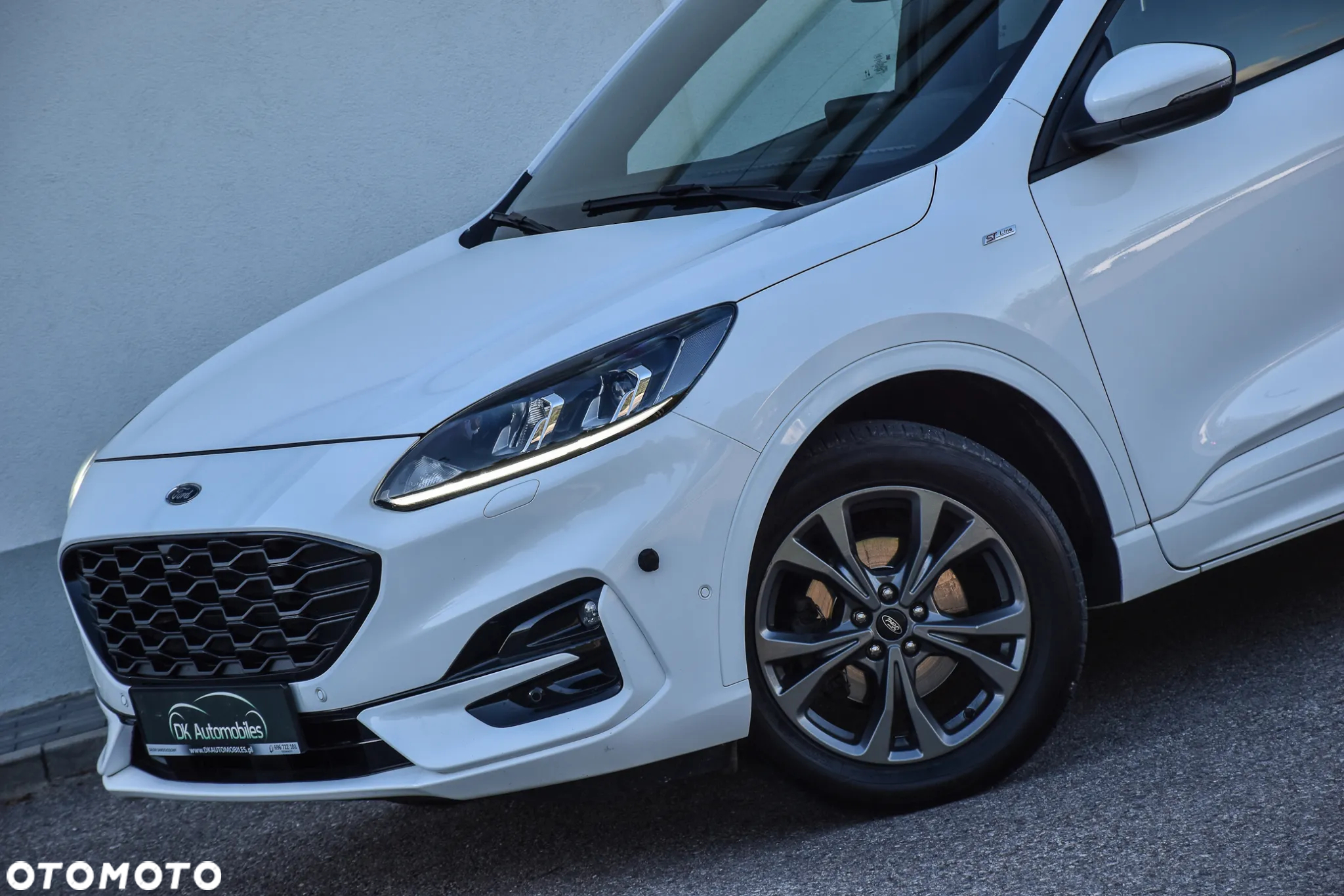 Ford Kuga 2.0 EcoBlue 4x4 ST-LINE X - 14