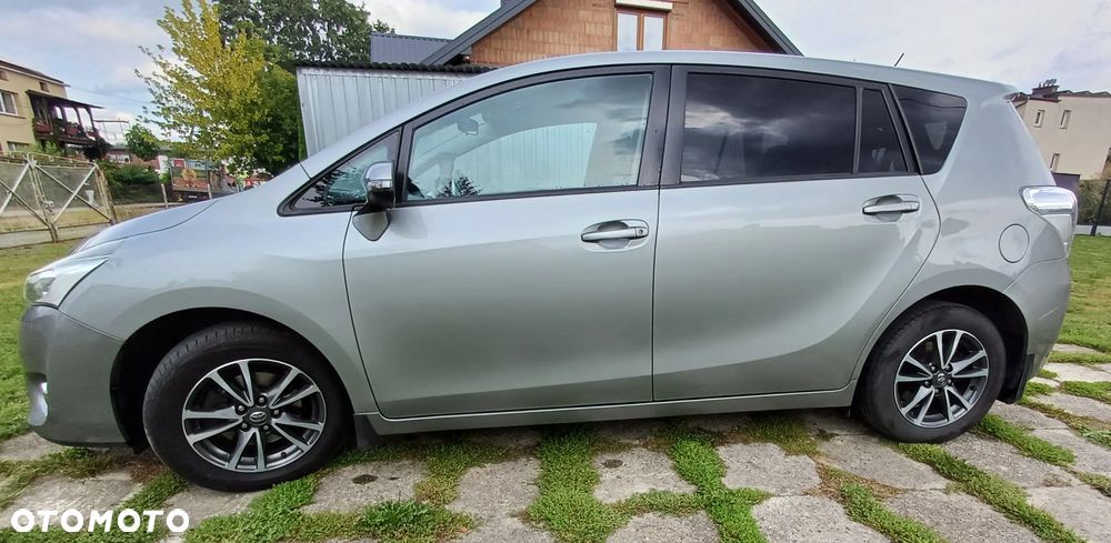 Toyota Verso 1.8 7-Sitzer Life - 18