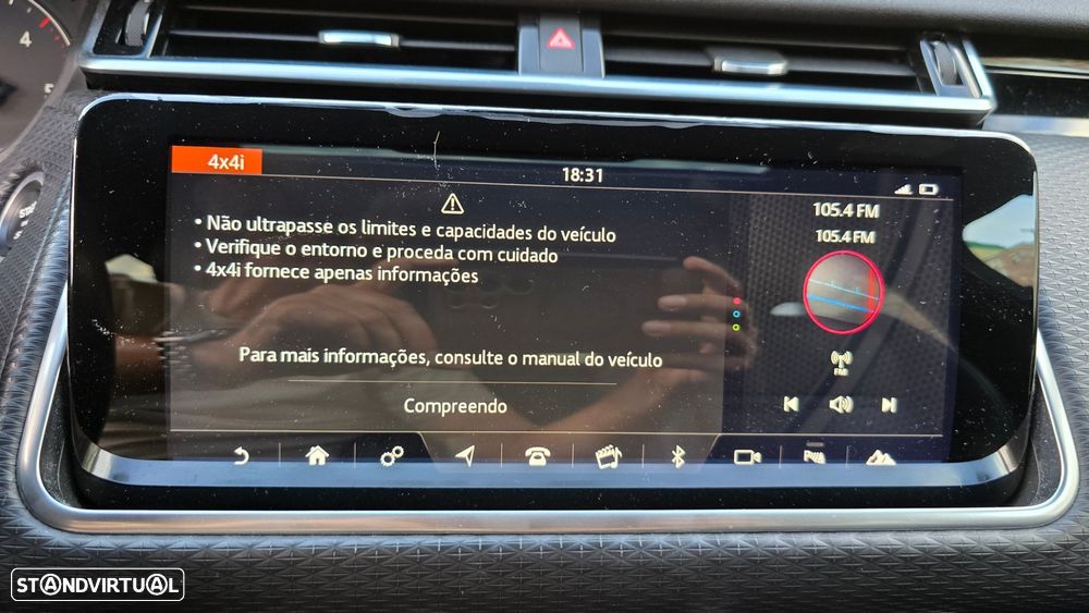 Land Rover Range Rover Velar 2.0 D R-Dynamic - 36