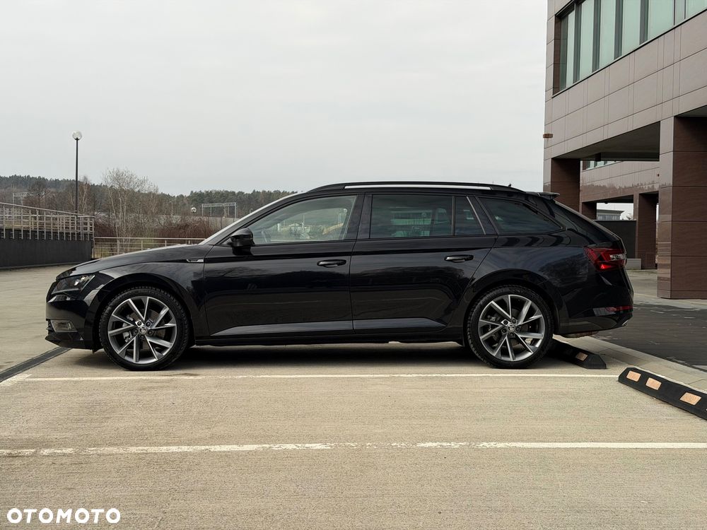 Skoda Superb 2.0 TDI 4x4 Sportline DSG - 4