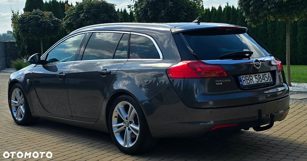 Opel Insignia - 8