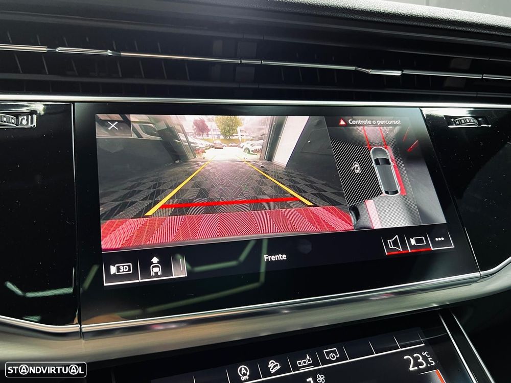 Audi SQ8 - 27