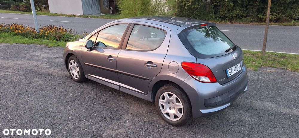 Peugeot 207 1.4 Presence nICE - 9